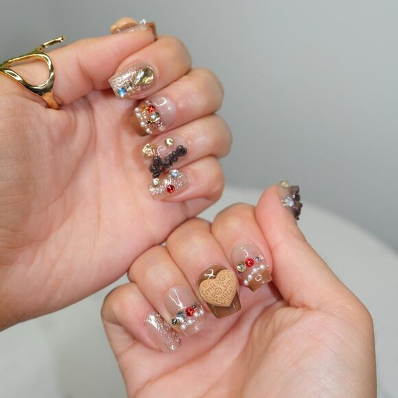 tipsy | Handmade Press-On Nails | Square Short | Beary Boujee | 3D Brown White - Picture 10 of 14